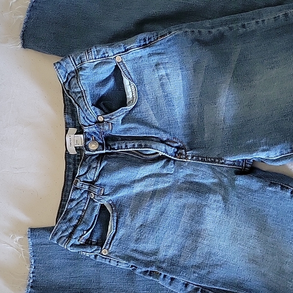 Forever 21 Jeans - Picture 1 of 3